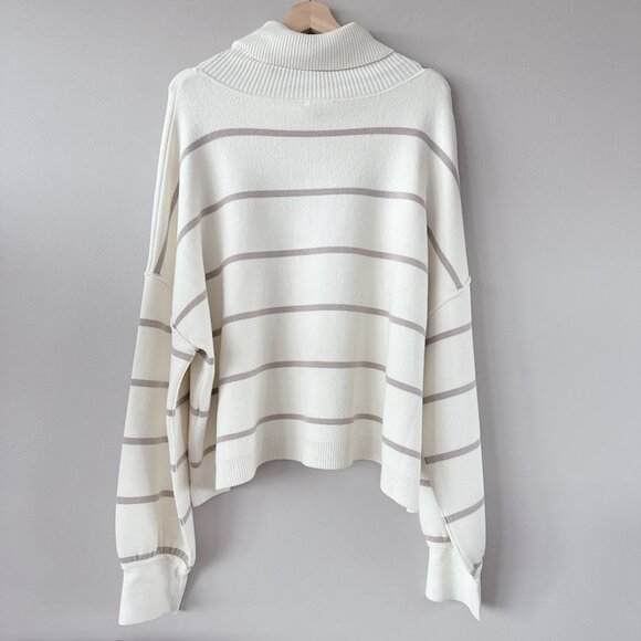 Free People Paulie Stripe Turtleneck Sweater New with tags! Oversized sweater - Picture 5 of 16